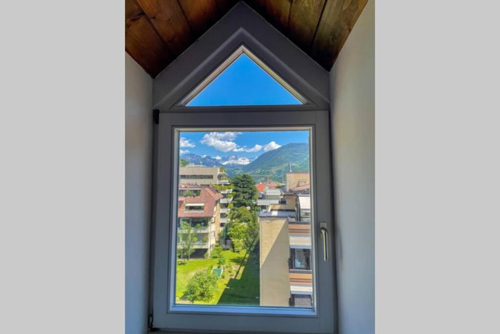 Design Apartment In The Heart Of โบลซาโน ภายนอก รูปภาพ
